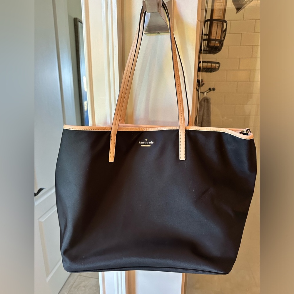 Kate Spade tote/diaper bag. EUC. Black nylon with buff leather trim